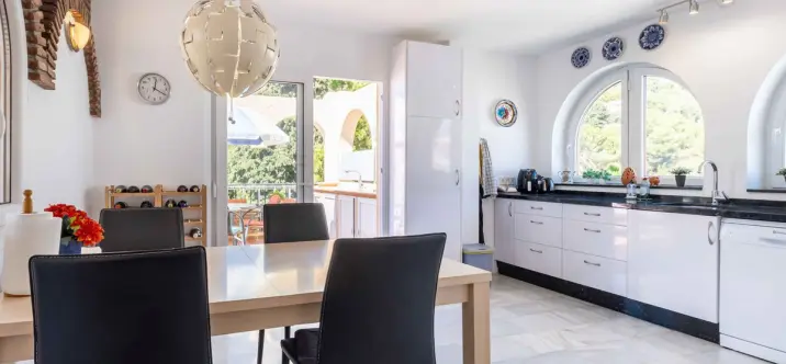 Sale of penthouse in Sierrezuela 3