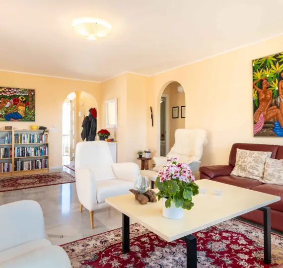 Sale of penthouse in Sierrezuela