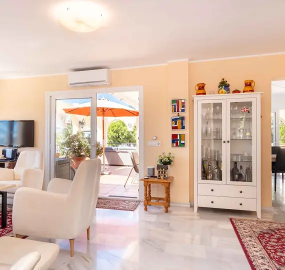 Sale of penthouse in Sierrezuela