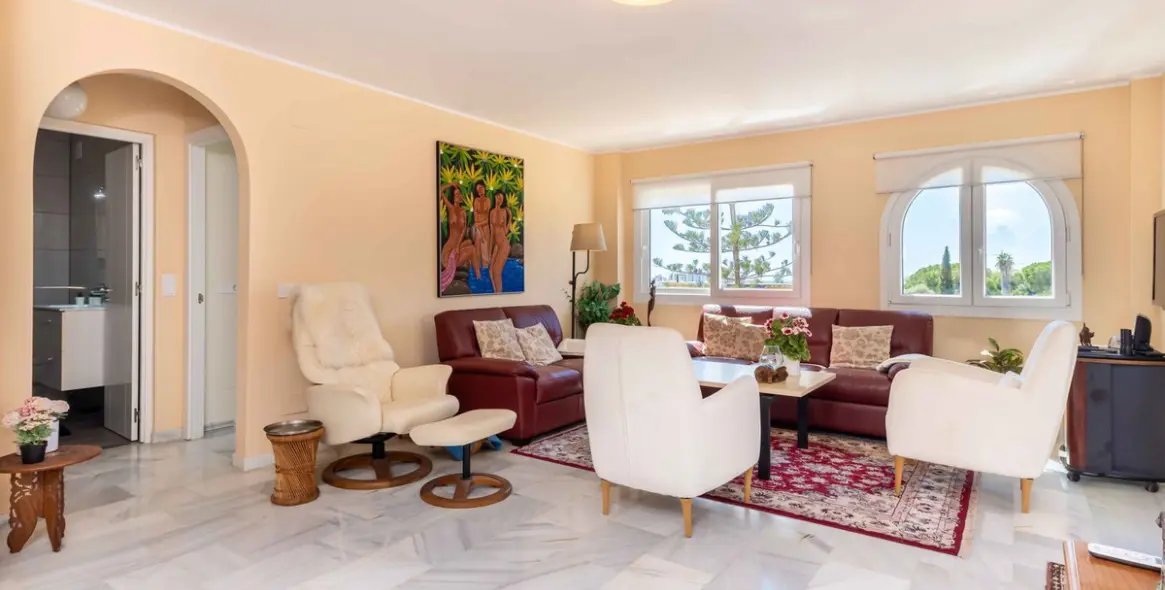 Sale of penthouse in Sierrezuela 9