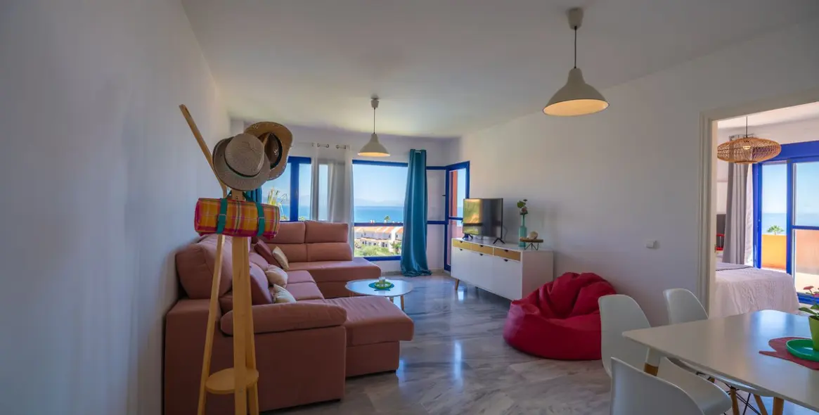 Sale of penthouse in La Duquesa 3