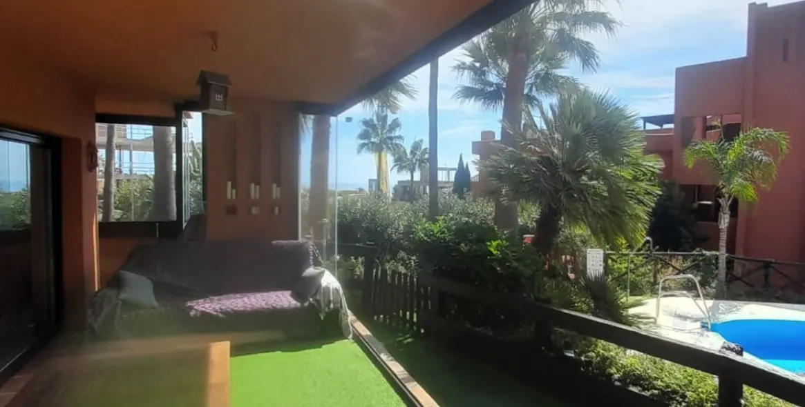 Продажа апартаментов на первом этаже в Estepona (район Estepona) 4