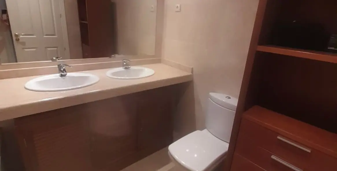 Продажа апартаментов на первом этаже в Estepona (район Estepona) 10