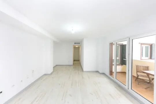 Image 4 thumb