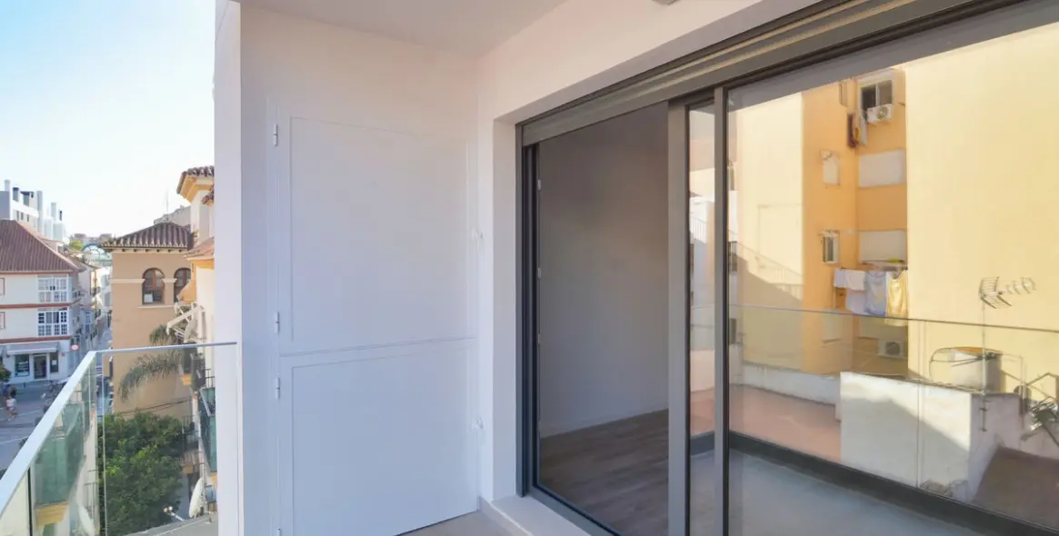 Продажа апартаментов на среднем этаже в Fuengirola 1