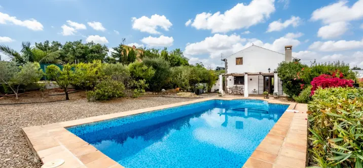 Sale of finca - cortijo in Coín 2