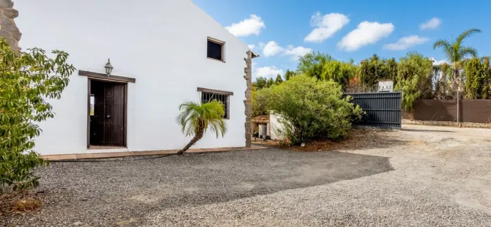 Sale of finca - cortijo in Coín 4