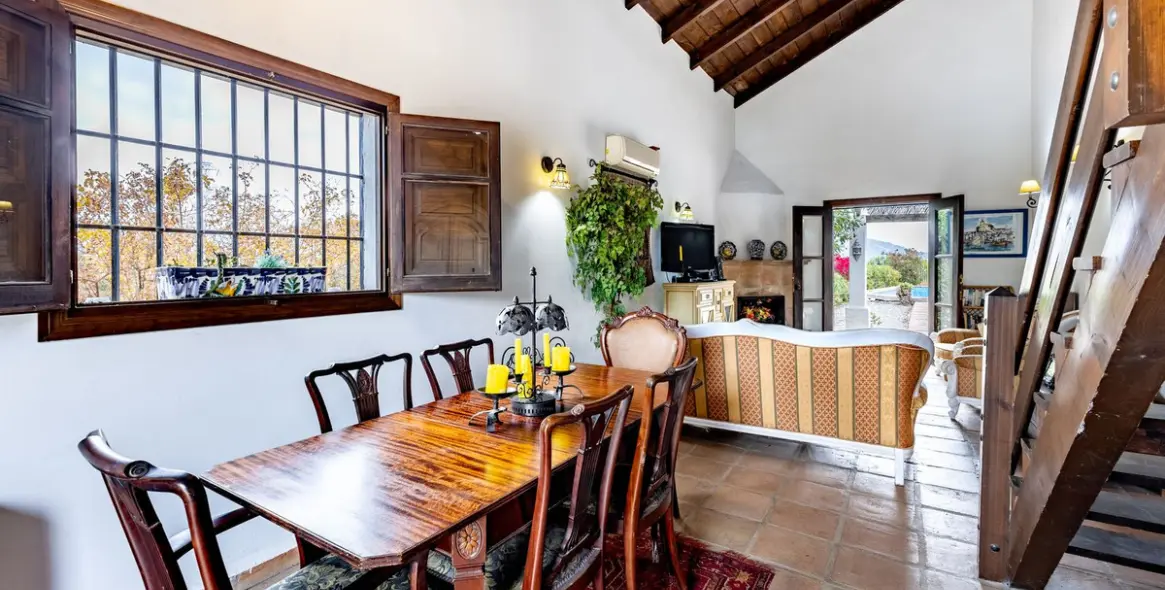 Sale of finca - cortijo in Coín 7