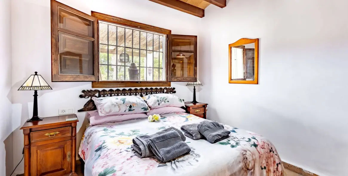 Sale of finca - cortijo in Coín 12