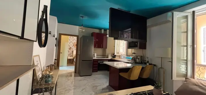 Sale of middle floor apartment in Centro Histórico 1