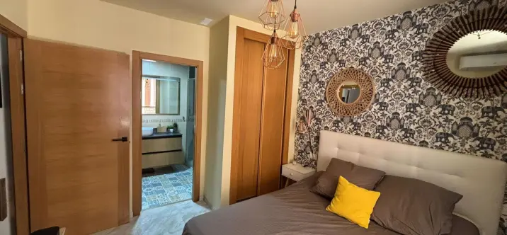 Sale of middle floor apartment in Centro Histórico 3