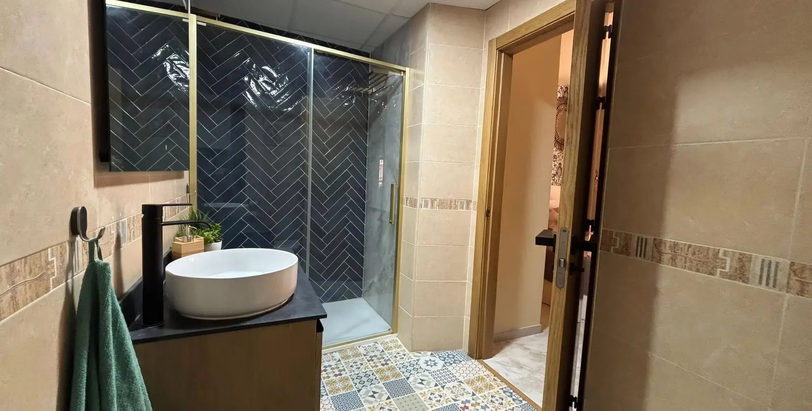 Продажа апартаментов на среднем этаже в Centro Histórico 6