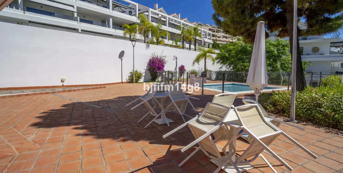 Продажа двухуровневого пентхауса в Estepona 24