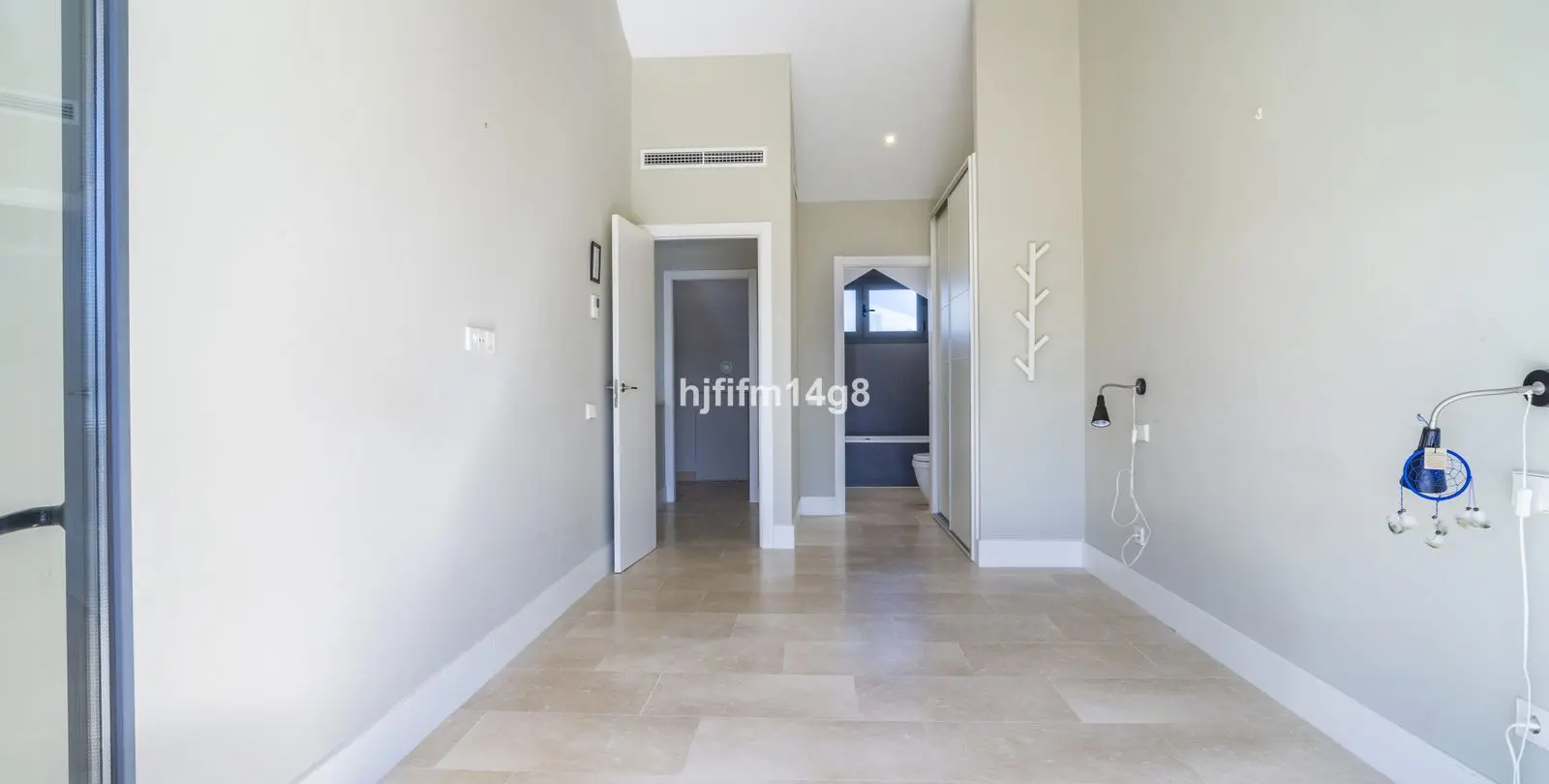 Venta de ático dúplex en Estepona 12