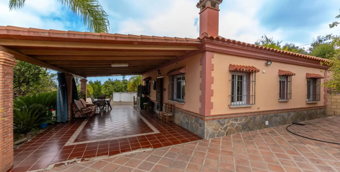 Продажа финки в Coín 1