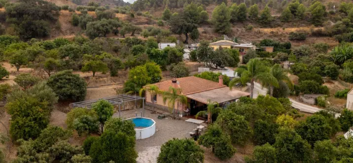 Sale of finca - cortijo in Coín 2