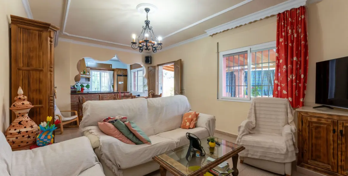 Продажа финки в Coín 5