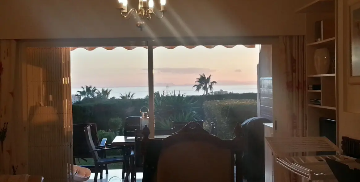 Venta de apartamento en planta baja en Reserva de Marbella 7