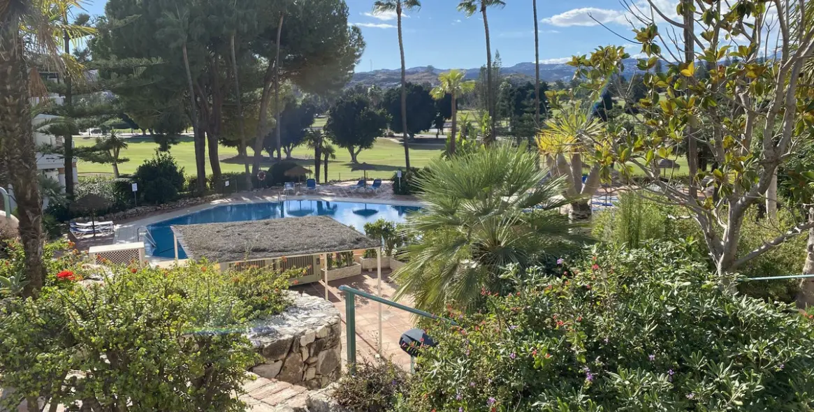 Sale of ground floor apartment in Mijas 2