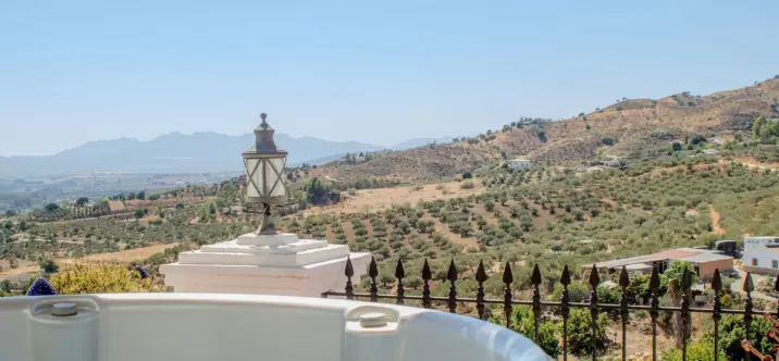 Sale of townhouse in Alora 3