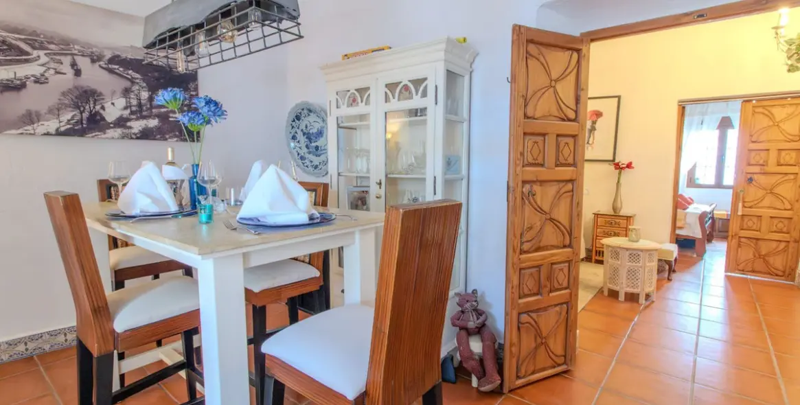 Sale of townhouse in Alora 12