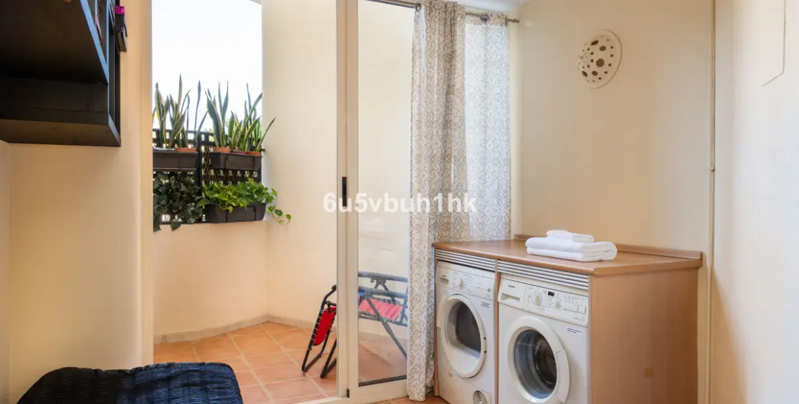 Sale of ground floor apartment in Mijas Costa 11