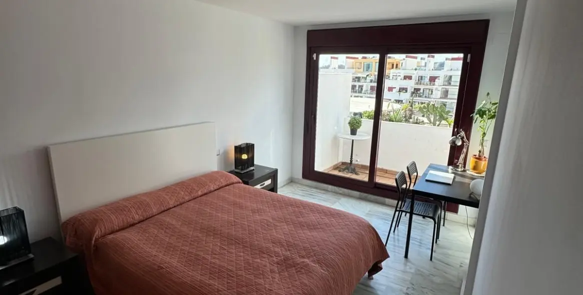 Sale of penthouse duplex in Selwo 4