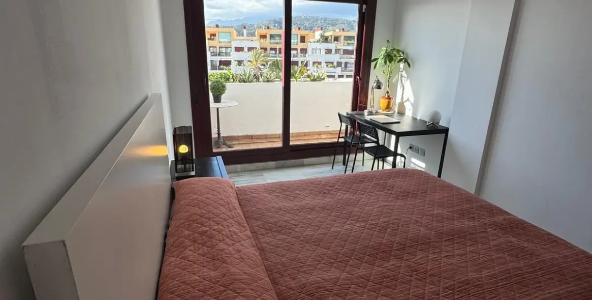 Sale of penthouse duplex in Selwo 10