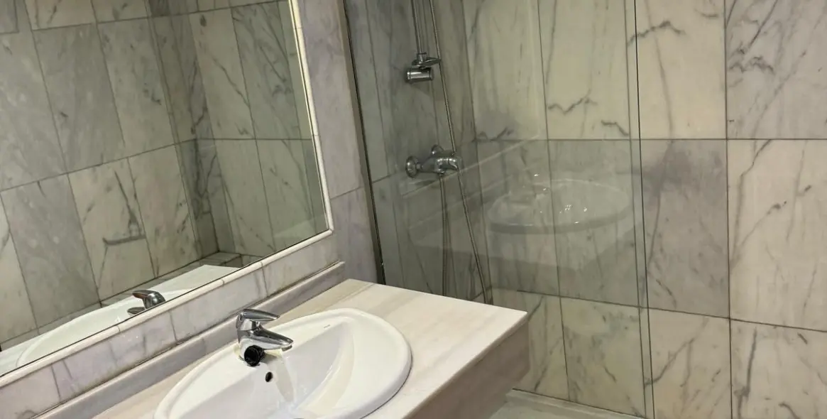 Sale of penthouse duplex in Selwo 20