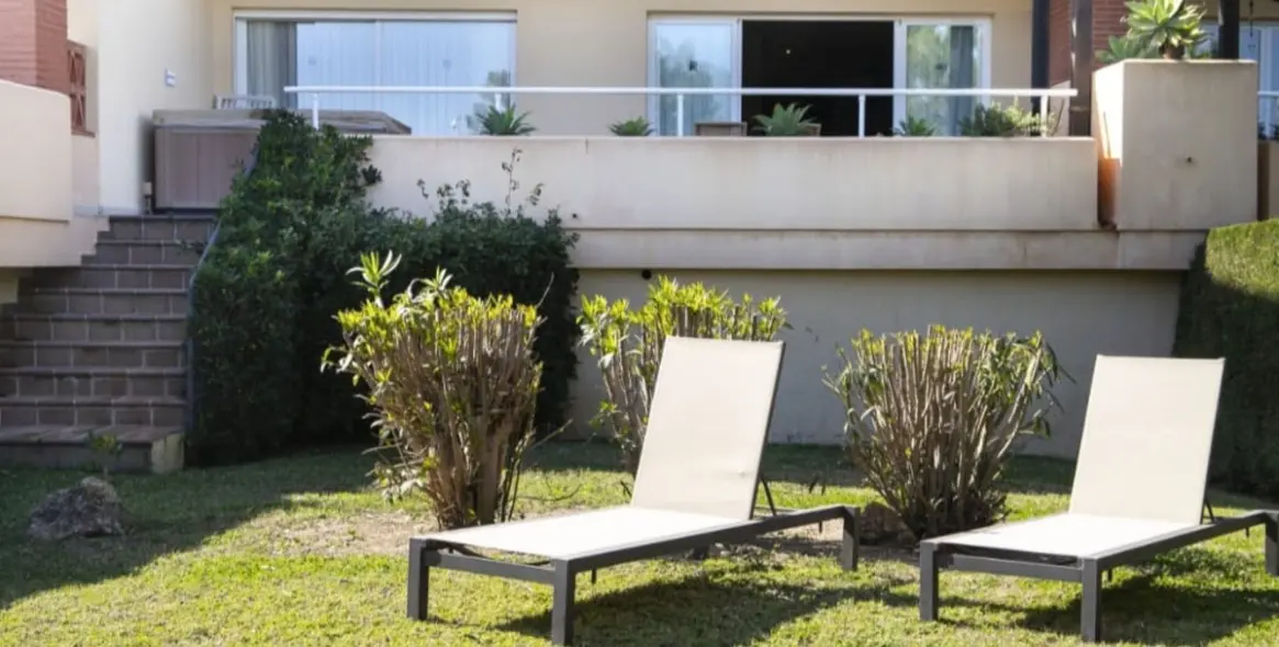 Sale of ground floor apartment in Mijas Costa 11