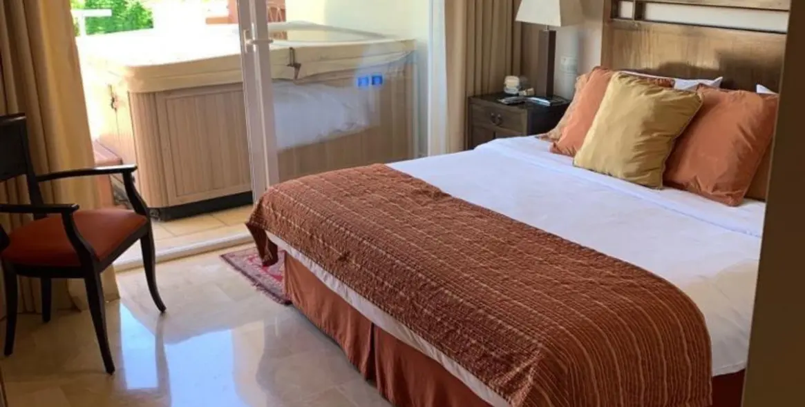 Sale of ground floor apartment in Mijas Costa 8