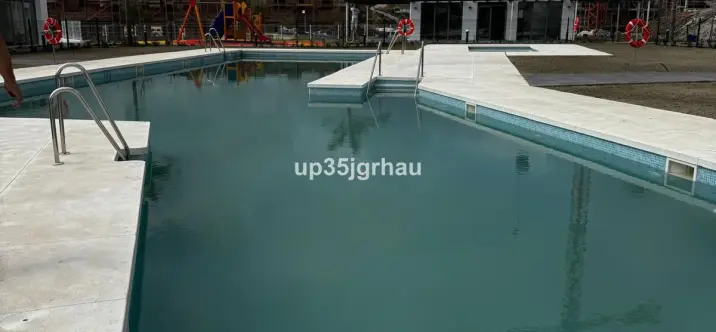 Продажа апартаментов на среднем этаже в Estepona 4