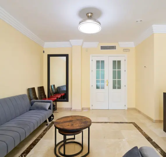 Sale of ground floor apartment in Río Real