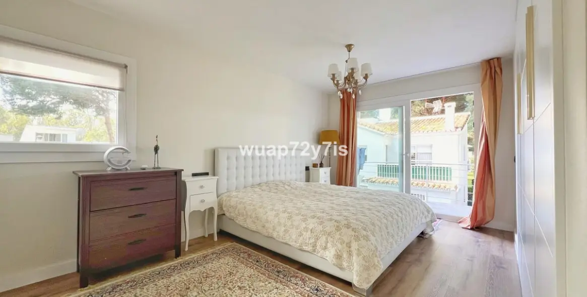 Sale of semi-detached house in Benamara 17