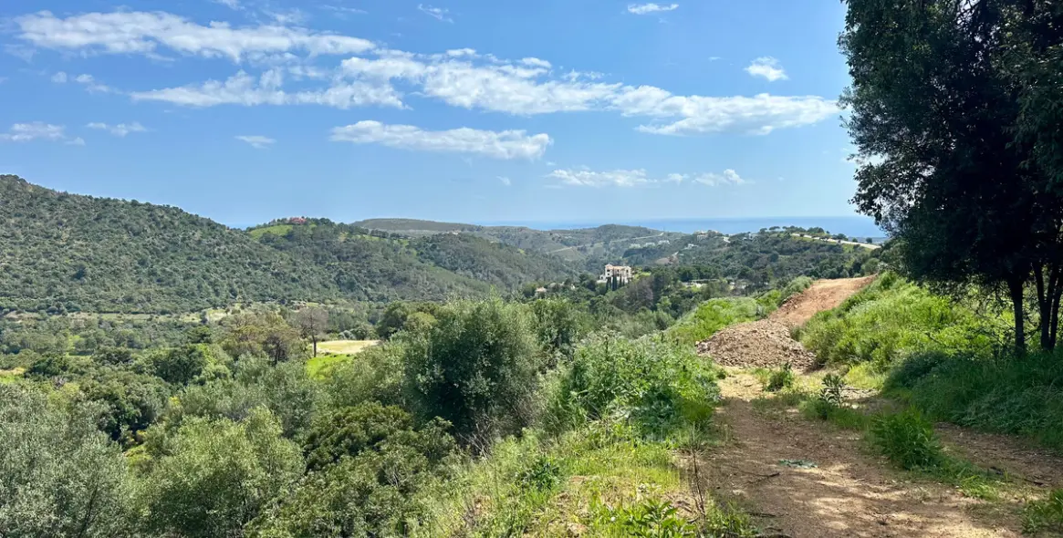 Продажа  жилого участка в Montemayor-Marbella Club 5