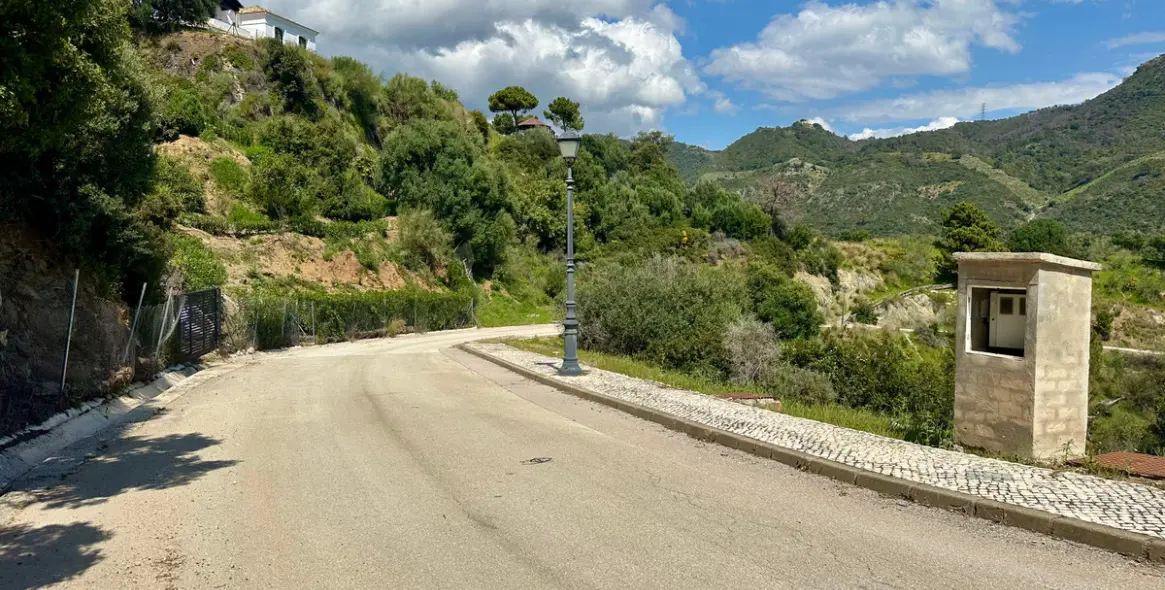 Продажа  жилого участка в Montemayor-Marbella Club 14