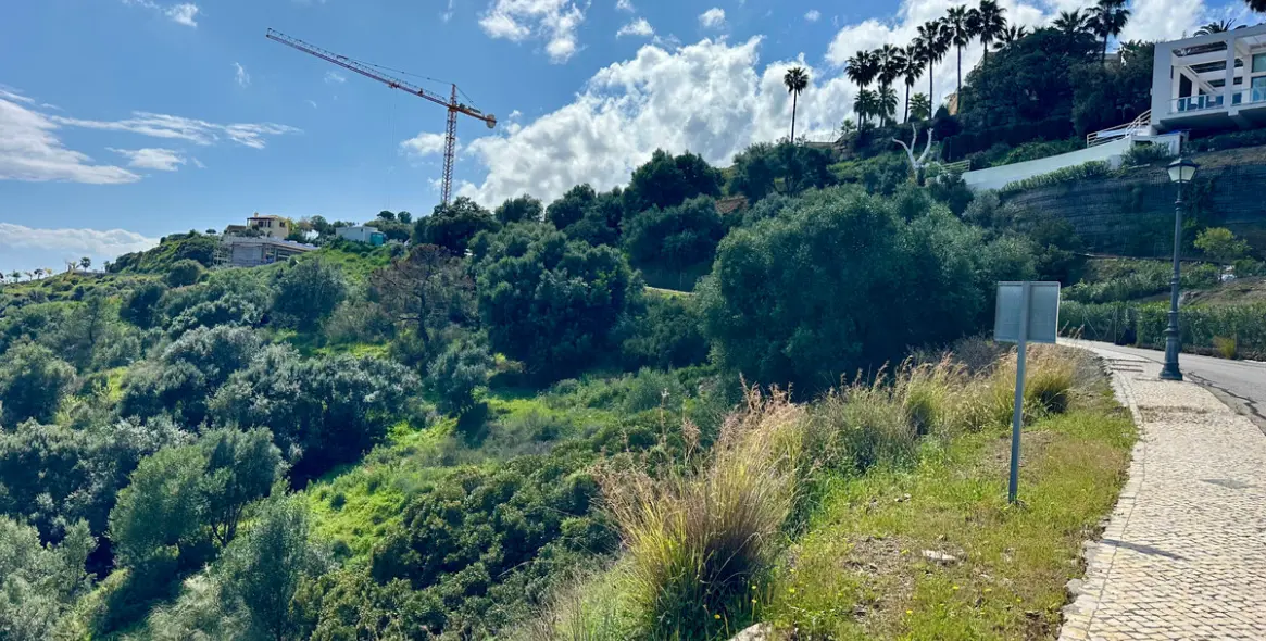 Продажа  жилого участка в Montemayor-Marbella Club 18