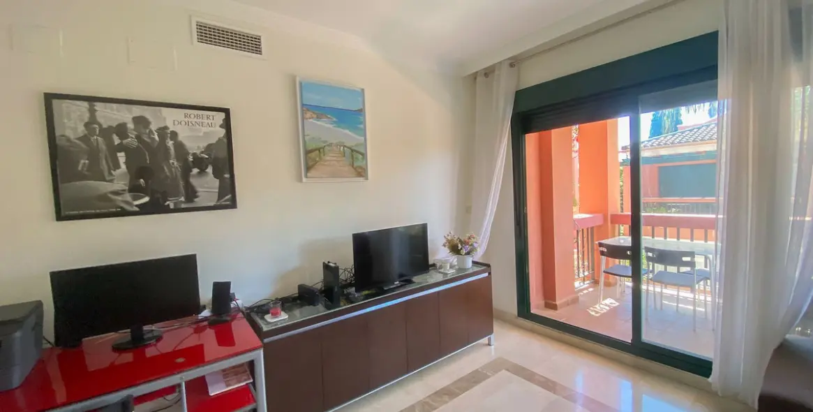 Продажа апартаментов на среднем этаже в Marbesa 5