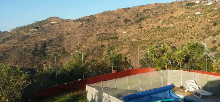 Sale of finca - cortijo in Guaro 2