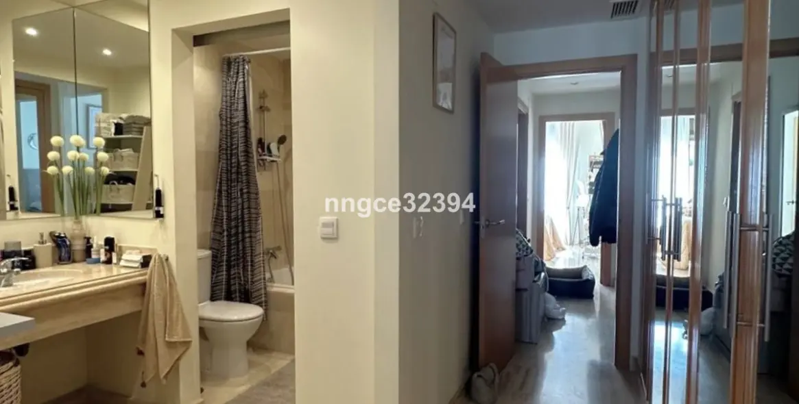 Sale of penthouse in Estepona 10