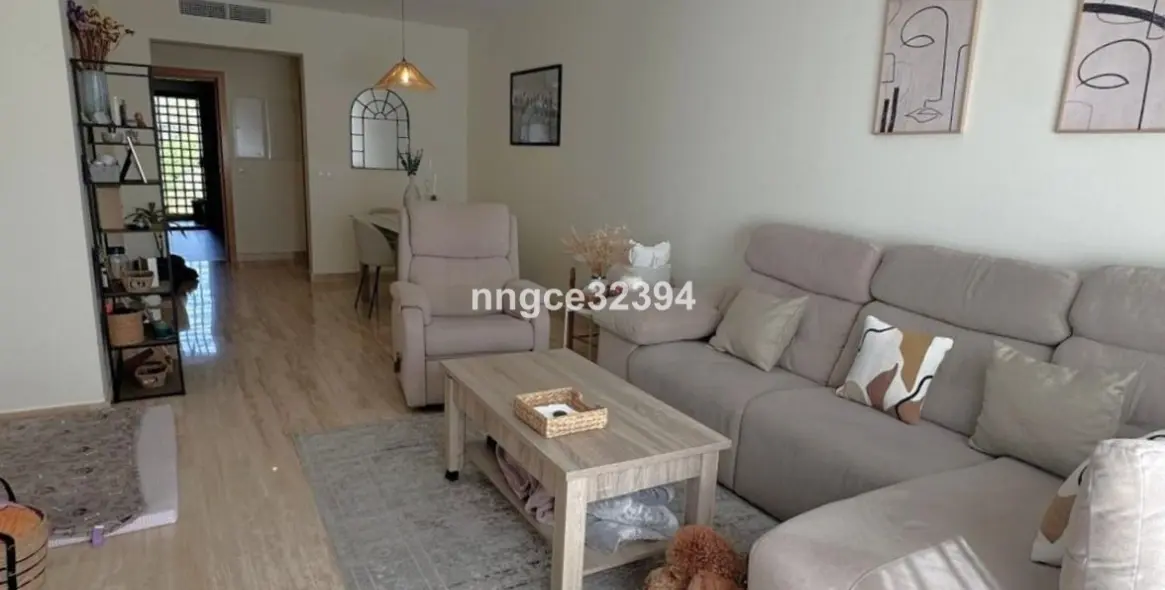 Sale of penthouse in Estepona 14