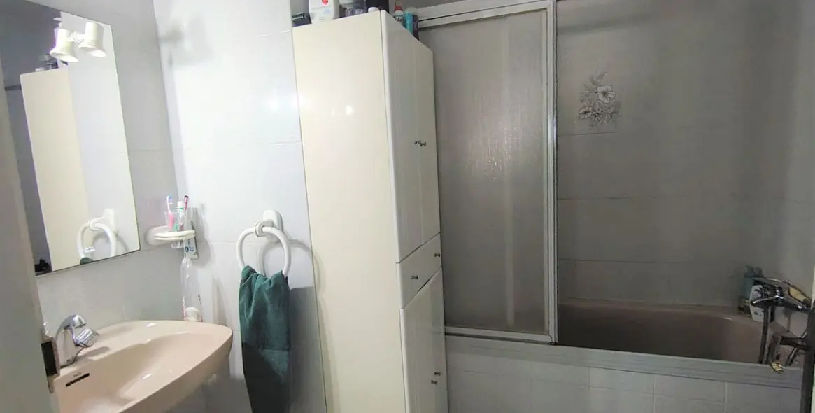 Sale of townhouse in Las Lagunas 8