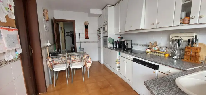 Sale of townhouse in Las Lagunas 2