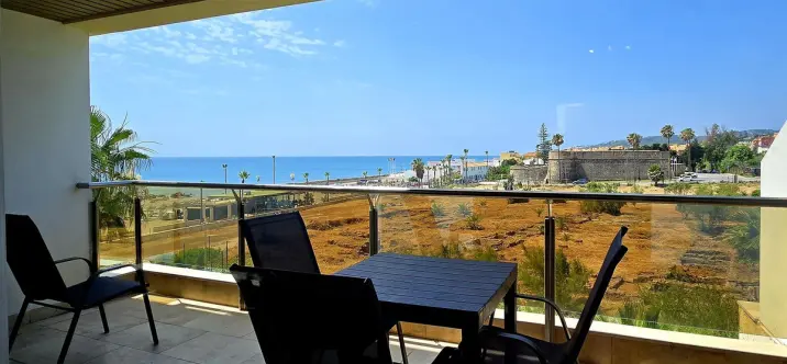 Продажа апартаментов на среднем этаже в La Duquesa 2