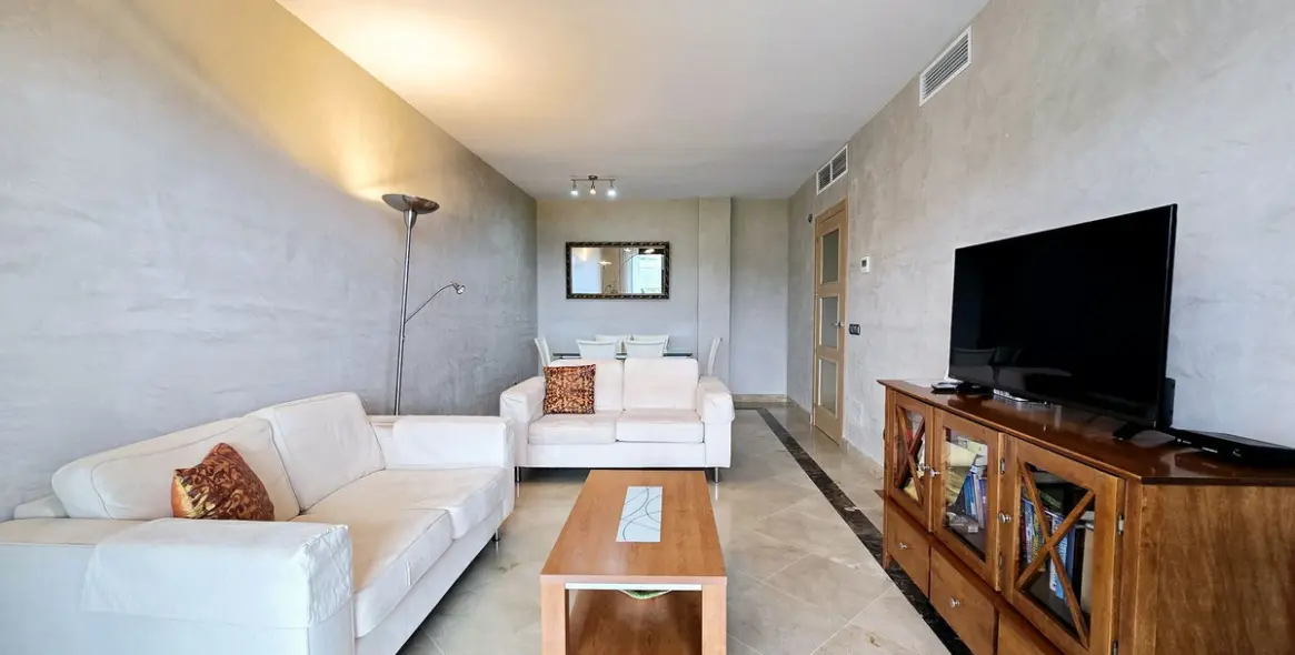 Продажа апартаментов на среднем этаже в La Duquesa 4