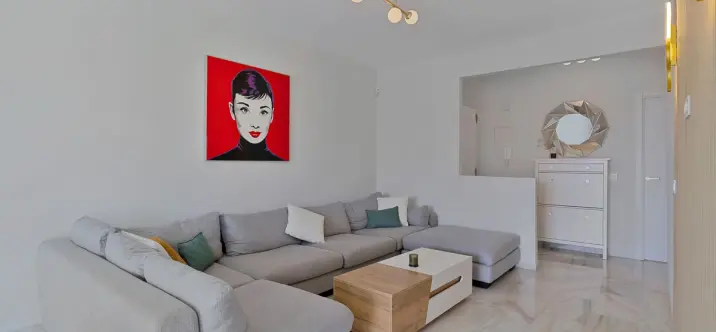 Penthouse R5119675 2