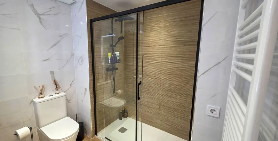 Sale of duplex in Reserva de Marbella 9