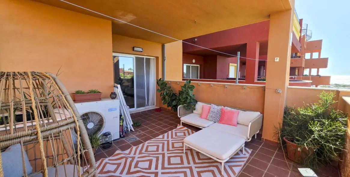 Sale of duplex in Reserva de Marbella 17