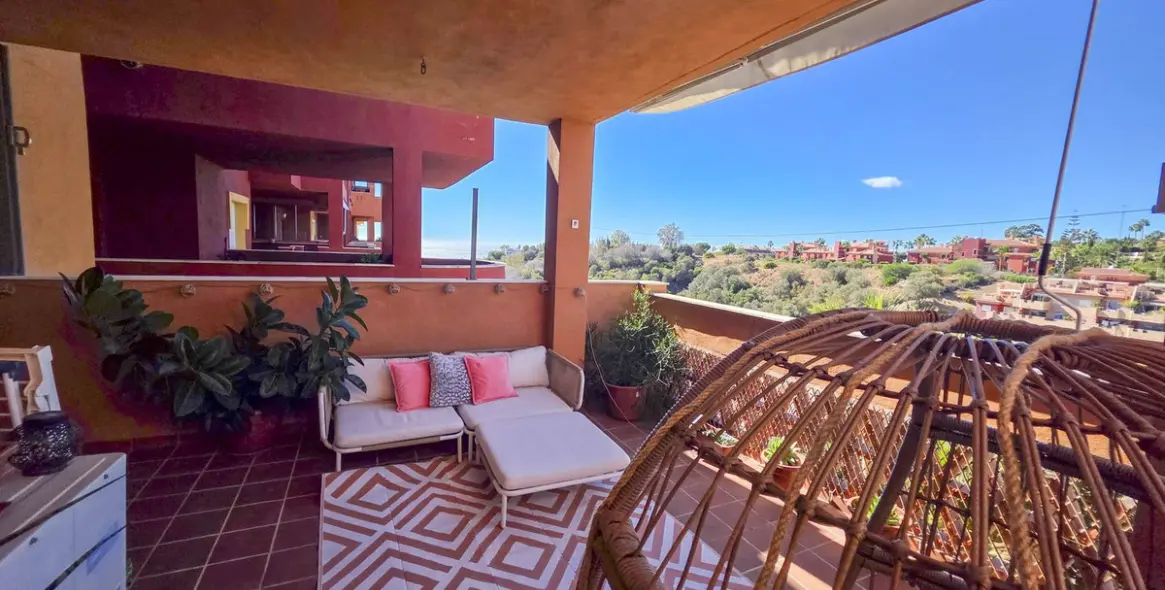 Sale of duplex in Reserva de Marbella 18