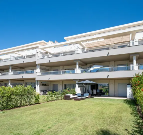 Sale of ground floor apartment in La Cala Golf